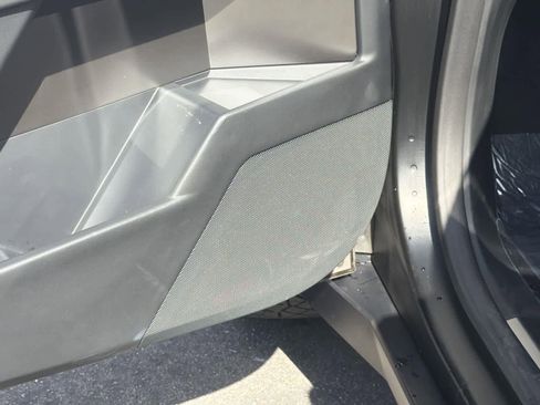 Used 2024 Tesla Cybertruck AWD Crew Cab image 24