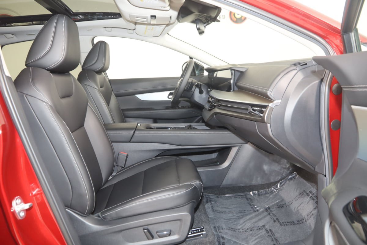 Used 2025 Nissan Murano SL AWD/4WD image 14