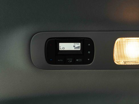 Used 2026 Honda Odyssey Elite image 42