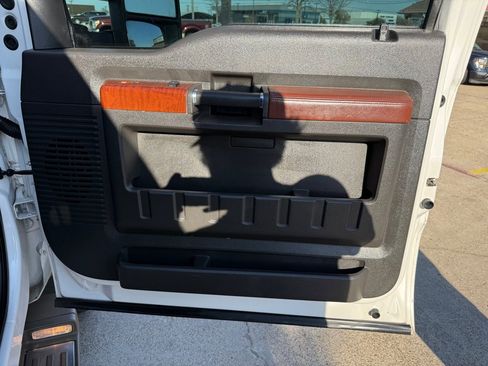 Used 2014 Ford F350 King Ranch w/ FX4 Off-Road Package image 28