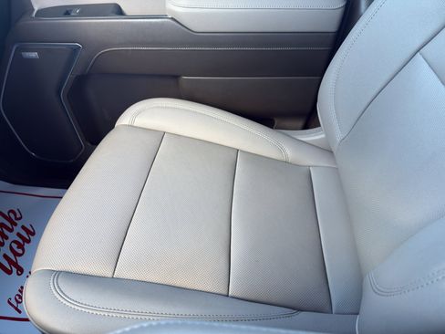 Used 2023 GMC Sierra 1500 SLT w/ SLT Premium Plus Package image 22