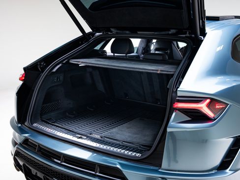 Used 2023 Lamborghini Urus S image 42