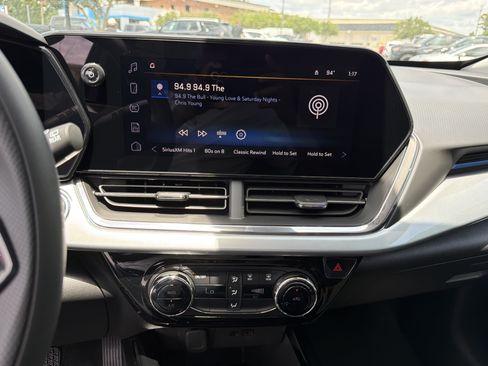 New 2026 Chevrolet Trax LT FWD image 27