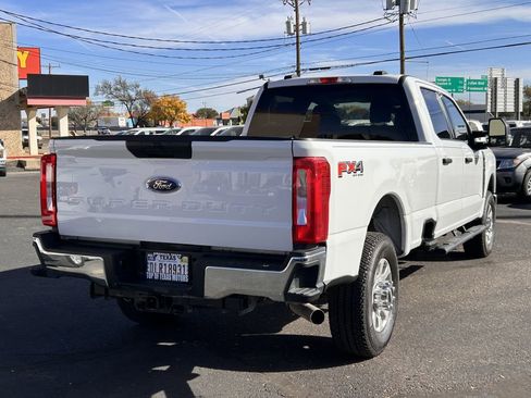 Used 2023 Ford F350 XLT w/ FX4 Off-Road Package image 23