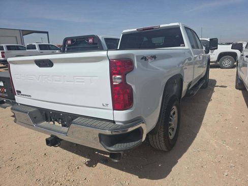 Used 2025 Chevrolet Silverado 2500 LT w/ Convenience Package image 3