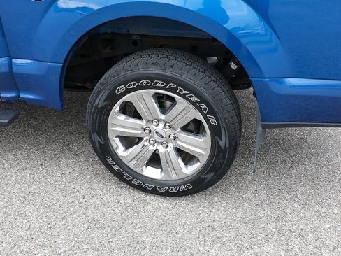 Used 2018 Ford F150 XLT w/ Equipment Group 302A Luxury image 3