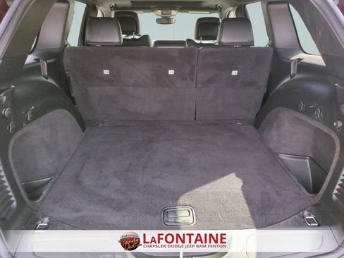 Used 2020 Jeep Grand Cherokee Altitude AWD/4WD image 29