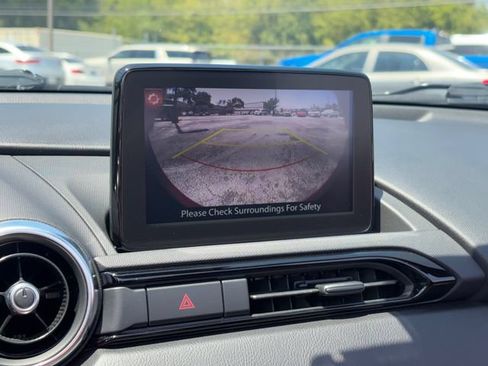 Used 2022 MAZDA MX-5 Miata Grand Touring RWD image 16