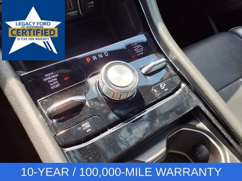Used 2022 Jeep Grand Cherokee Overland w/ Luxury Tech Group IV AWD/4WD image 21