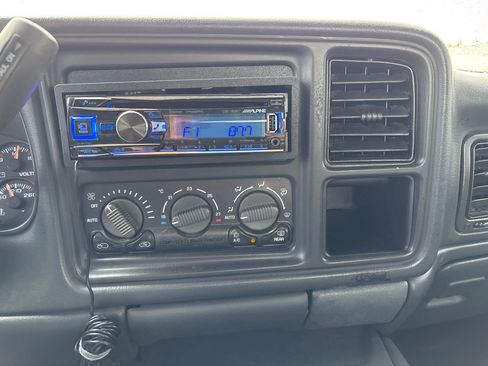 Used 2001 Chevrolet Silverado 2500 LS image 13