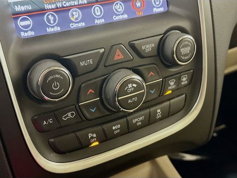 Used 2019 Dodge Durango Citadel image 22