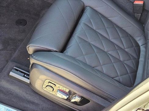 New 2026 BMW X7 xDrive40i w/ M Sport Package image 4