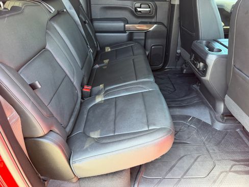Used 2019 Chevrolet Silverado 1500 LT Trail Boss AWD/4WD image 11