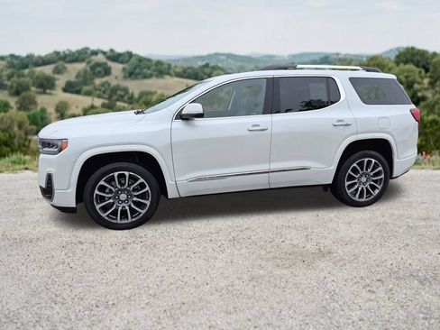 Used 2022 GMC Acadia Denali w/ Denali Ultimate Package FWD image 4
