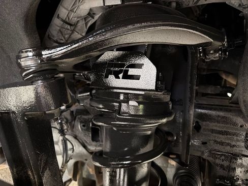 Used 2021 Chevrolet Silverado 1500 Custom RWD image 49