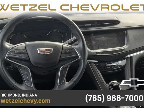 Used 2024 Cadillac XT5 Premium Luxury AWD/4WD image 5