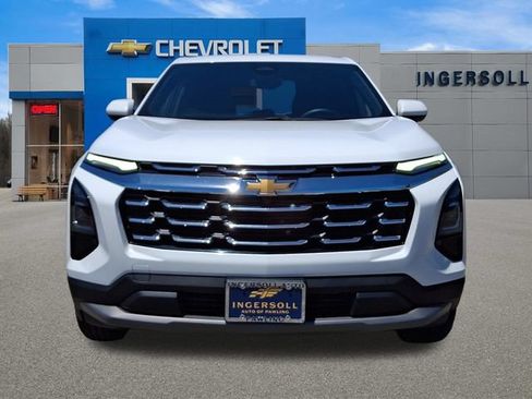 Used 2025 Chevrolet Equinox LT AWD/4WD image 22