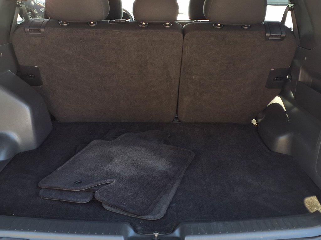 Used 2009 Ford Escape XLT FWD image 7
