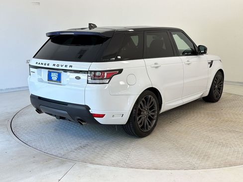 Used 2017 Land Rover Range Rover Sport HSE Dynamic image 9