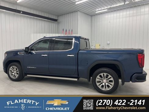 Used 2022 GMC Sierra 1500 Denali image 5