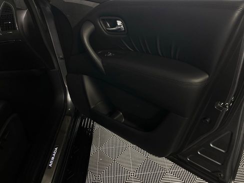 Used 2023 Nissan Armada SL w/ Midnight Edition Package image 35