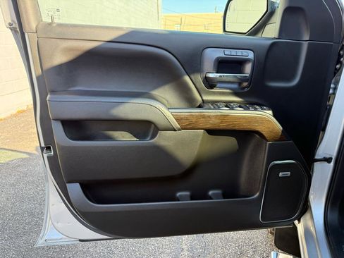 Used 2017 GMC Sierra 1500 Denali image 42