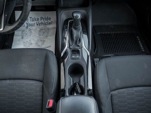 Used 2019 Toyota Corolla SE w/ SE Option Package image 27