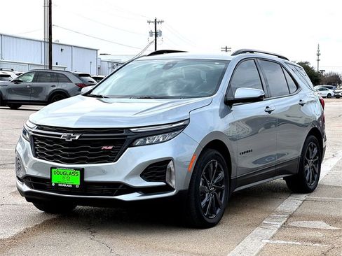 Used 2024 Chevrolet Equinox RS image 4