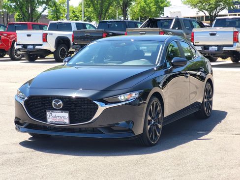 Used 2025 MAZDA MAZDA3 s FWD image 4