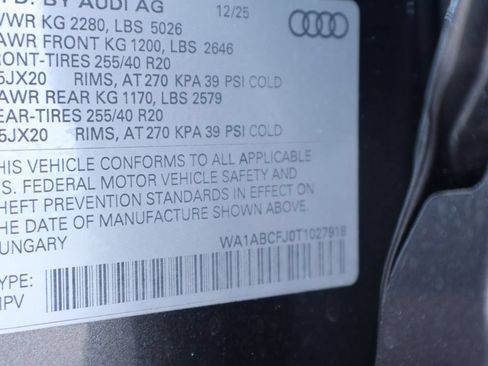 New 2026 Audi Q3 quattro 2.0T w/ 20" Wheel Package AWD/4WD image 26
