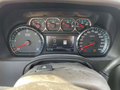 Used 2019 Chevrolet Tahoe LT w/ LT Signature Package image 19