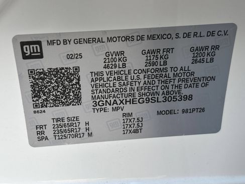 Used 2025 Chevrolet Equinox LT FWD image 29