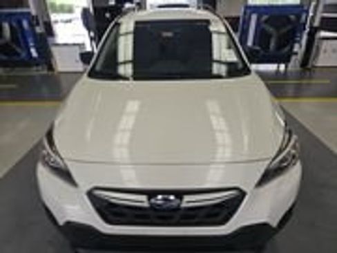 Used 2022 Subaru Crosstrek 2.0i w/ Popular Package #1 AWD/4WD image 2