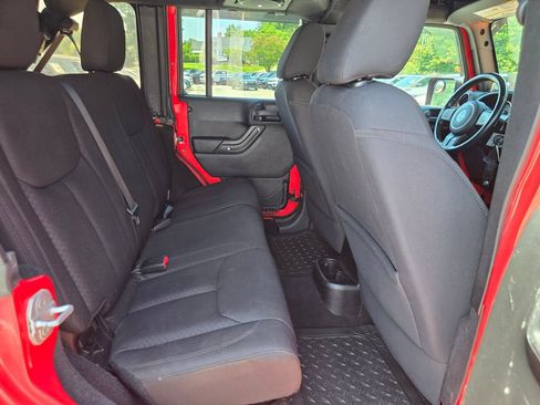 Used 2013 Jeep Wrangler Unlimited Sport AWD/4WD image 25