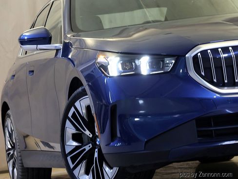 Certified 2025 BMW 540i xDrive image 4