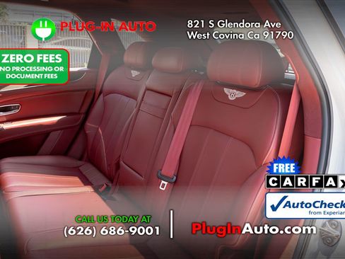 Used 2018 Bentley Bentayga AWD/4WD image 2