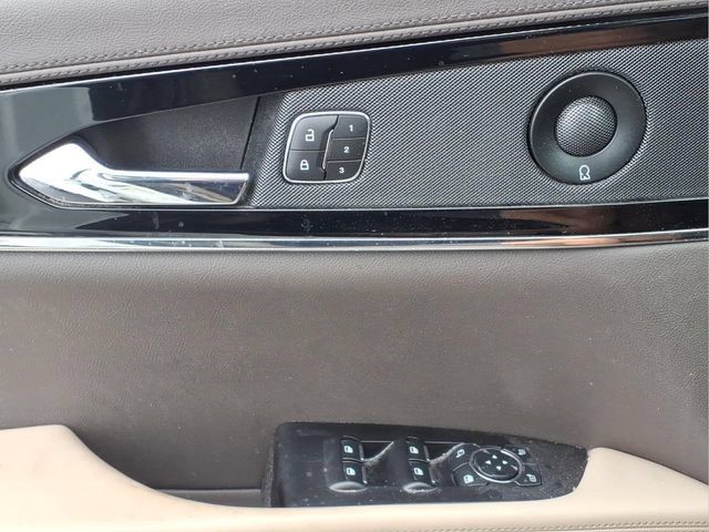 Used 2023 Lincoln Nautilus Reserve w/ Equipment Group 201A AWD/4WD image 17