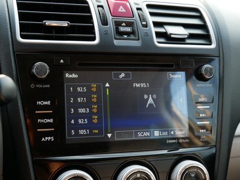 Used 2018 Subaru Forester 2.5i Premium AWD/4WD image 22