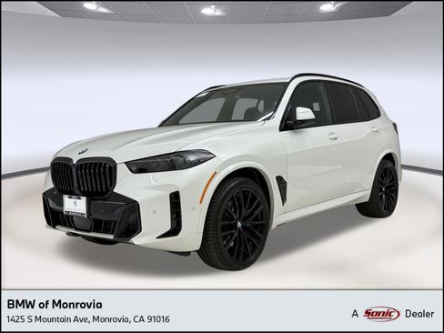 Certified 2024 BMW X5 sDrive40i w/ M Sport Package RWD image 1