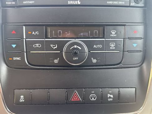 Used 2013 Jeep Grand Cherokee Laredo AWD/4WD image 20