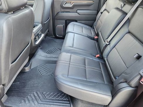 Used 2024 Chevrolet Silverado 1500 High Country w/ Technology Package image 24