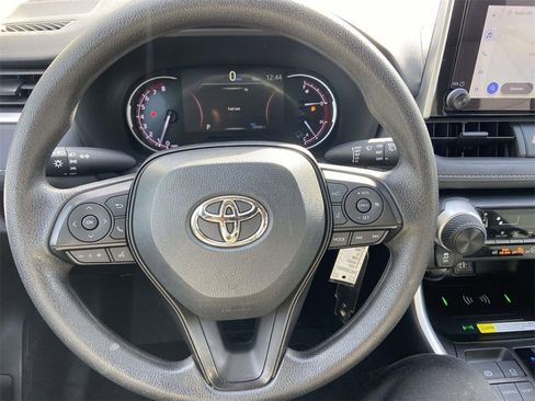Used 2024 Toyota RAV4 LE image 33