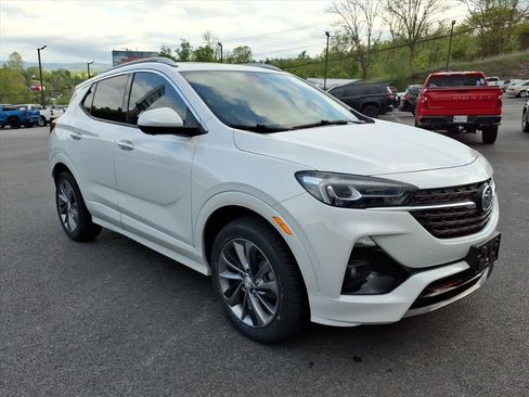 Used 2021 Buick Encore GX Essence w/ Advanced Technology Package AWD/4WD image 11