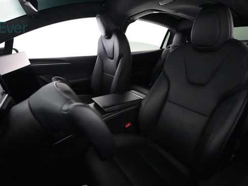 Used 2023 Tesla Model X AWD/4WD image 4