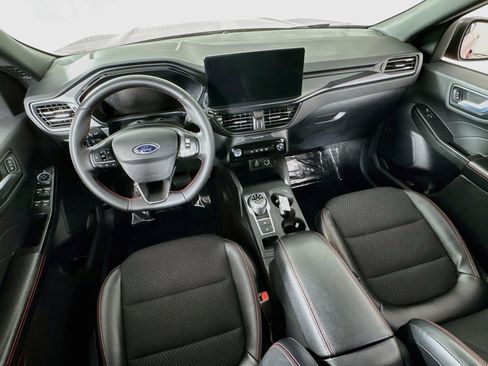 Used 2025 Ford Escape ST-Line w/ Tech Pack #1 AWD/4WD image 19