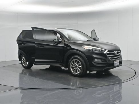 Used 2017 Hyundai Tucson SE Plus w/ Cargo Package FWD image 35