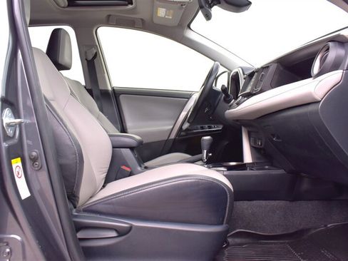 Used 2018 Toyota RAV4 Limited w/ All Weather Liner Package AWD/4WD image 31