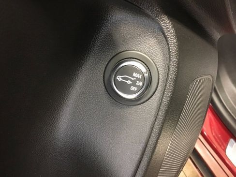 Used 2024 Buick Envista Avenir image 36