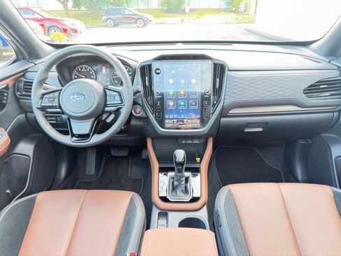 Used 2025 Subaru Forester Touring AWD/4WD image 27