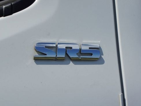 Used 2023 Toyota Tacoma SR5 AWD/4WD image 18